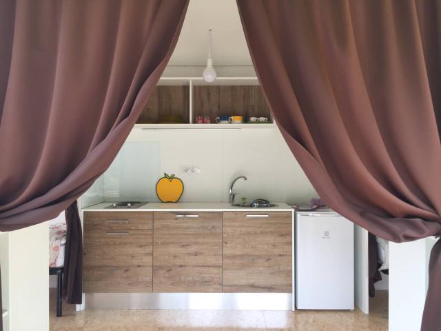 Maxi tent's kitchen